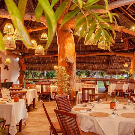 Nosy Be Hotel & Spa Ambondrona  Exterior foto