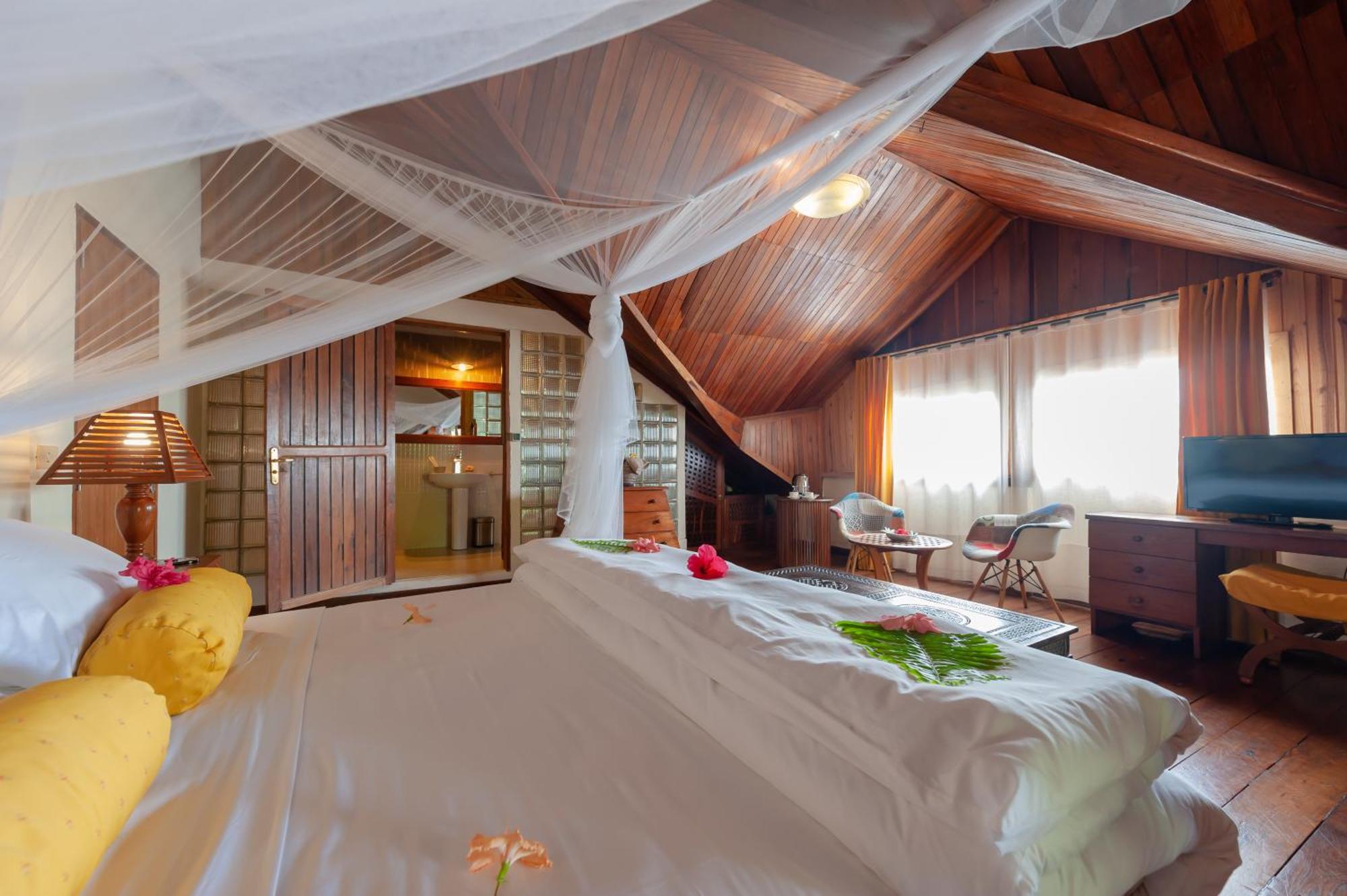 Nosy Be Hotel & Spa Ambondrona  Exterior foto