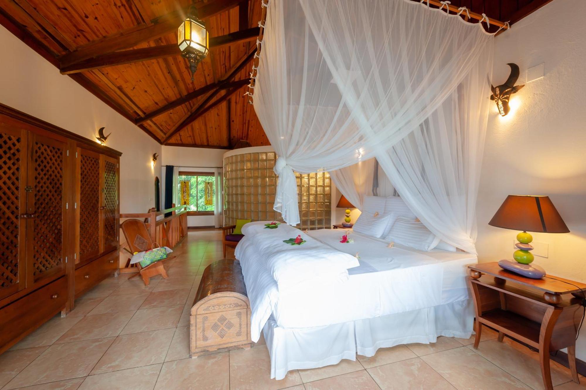 Nosy Be Hotel & Spa Ambondrona  Exterior foto